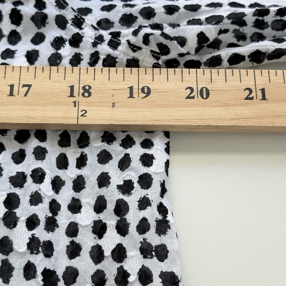 Chicos Top 2 Large Black White Dot Button Up Shirt Chicos Textured 3/4 Sleeve - Picture 3 of 7
